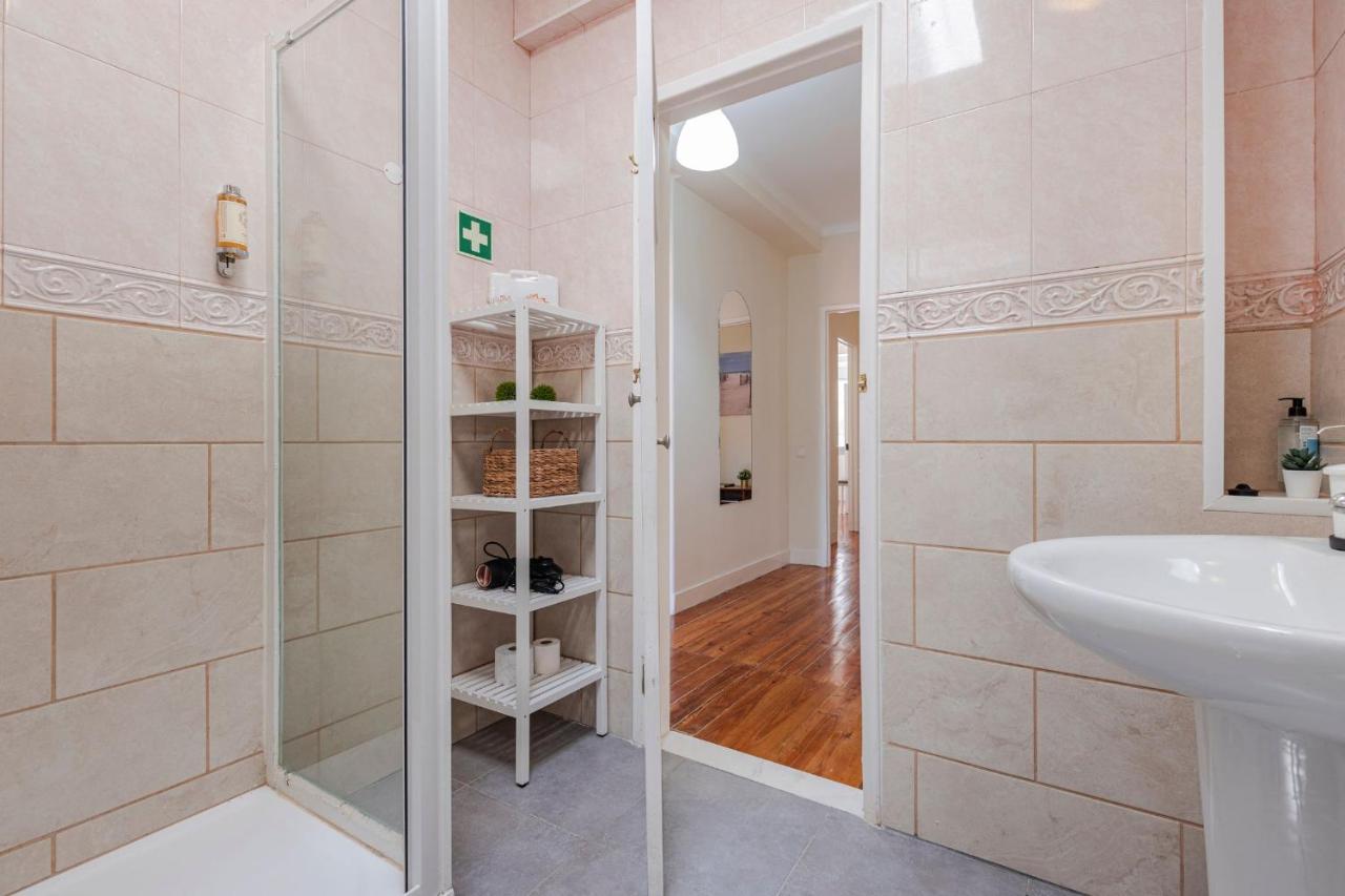 Gloria'S Terrace By Lovelystay Lisboa Eksteriør bilde